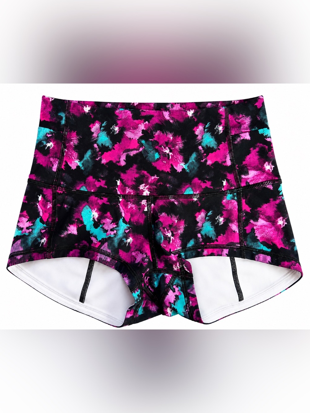 Lululemon Wunder Short 2” Full-On Luxtreme - Size 6 🍑🔥
